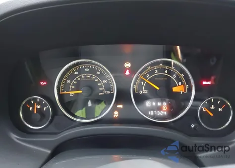 2014 Jeep Compass Latitude z USA, uszkodzony, nr VIN 1C4NJDEB0ED734531